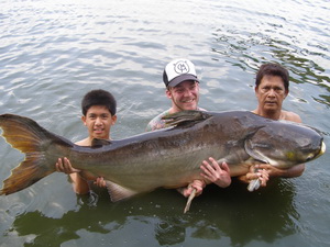 fishing Bangkok at Bungsamran