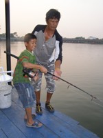 Family Fishing at BUngsamran Lake in Bangkok - Thailand