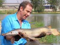 Robson Green extreme fishing in Thailand