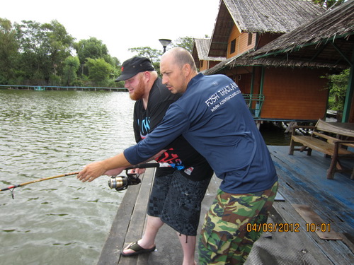 fishing at Bungsamran Lake in Bangkok