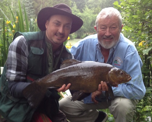 John Wislon & Eddie Mounce fishing in Norfolk - 6lb 08oz tench