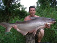 Fishing Thailand at Shadow Lake for monster catfish