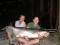 fishing for monster mekong catfish at Shadow Lake in Bangkok