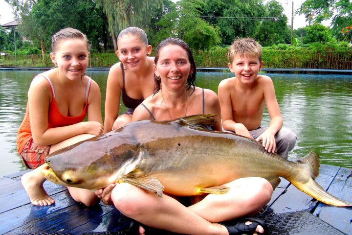 Family Fishing Activities Bangkok